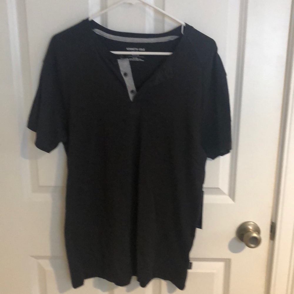 NWT KENNETH COLE LIGHTWEIGHT KNIT SHORT